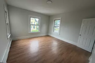 144 Prospect St, Waterbury, CT 06710 - Photo 5