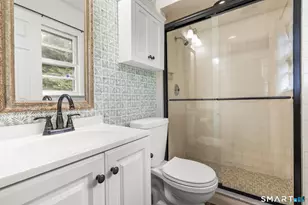 111 Casmir Dr, Fairfield, CT 06825 - Photo 25
