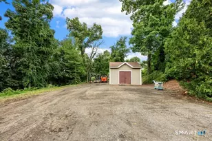 60 Olivia Ln, Naugatuck, CT 06770 - Photo 37