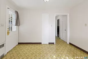 132 Summer St, Meriden, CT 06451 - Photo 7