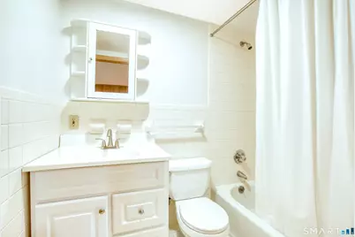126 Pemberwick Road #Right Side, Greenwich, CT 06831 - Photo 21