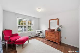 32 Crown St, Trumbull, CT 06611 - Photo 31