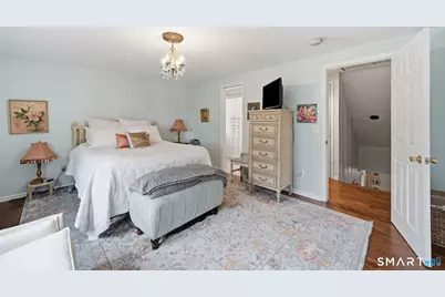 32 Crown Street, Trumbull, CT 06611 - Photo 29