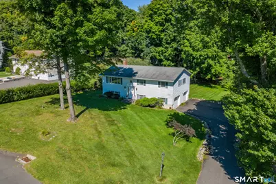 38 Old Farm Road, New Fairfield, CT 06812 - Photo 1