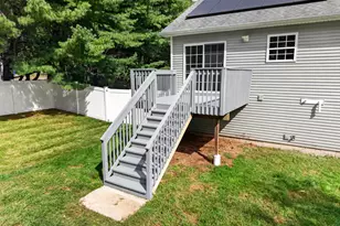 846A Vauxhall Street Ext., Waterford, CT 06385 - Photo 27