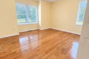 162 Thistle Pond Dr, Bloomfield, CT 06002 - Photo 9