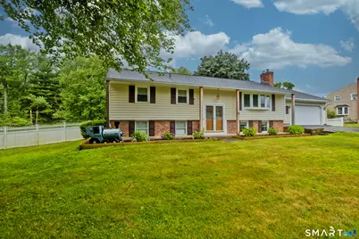 31 Jewel Street, Enfield, CT 06082 - Photo 1