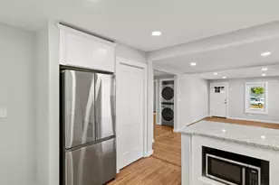 16 School St, New London, CT 06320 - Photo 7