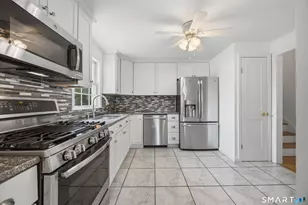 65 Cynthia Dr, Fairfield, CT 06824 - Photo 15