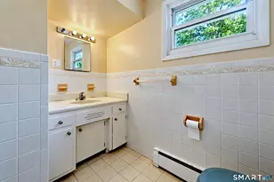 17 Oakridge Dr, Ledyard, CT 06335 - Photo 15
