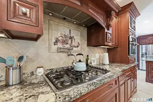 42 Tanglewood Dr, Colchester, CT 06415 - Photo 9