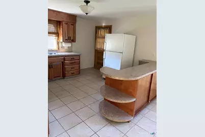 20 Venice Avenue, Waterbury, CT 06708 - Photo 3