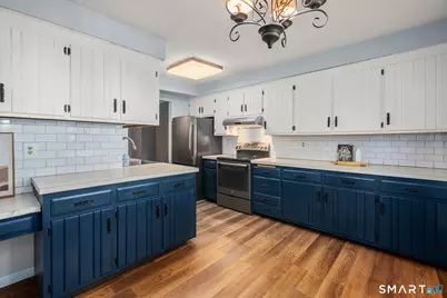 112 Queens Road #112, Torrington, CT 06790 - Photo 7