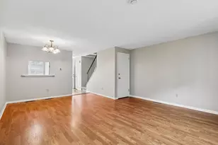 1 E Gate Ln, Hamden, CT 06514 - Photo 9
