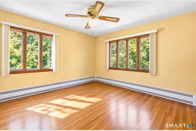 4438 Madison Avenue, Trumbull, CT 06611 - Photo 13
