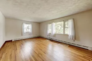 222 Maplewood Ave, Torrington, CT 06790 - Photo 9