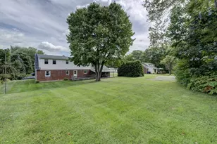222 Maplewood Ave, Torrington, CT 06790 - Photo 35