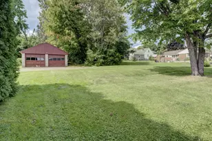 222 Maplewood Ave, Torrington, CT 06790 - Photo 5