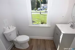 112 Pratt St, Glastonbury, CT 06033 - Photo 15