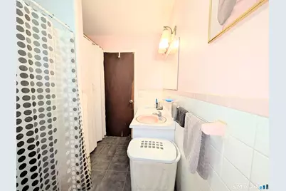 102 Lenox Avenue, Bridgeport, CT 06605 - Photo 31