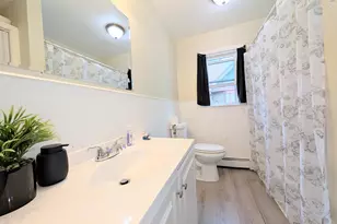 102 Lenox Ave, Bridgeport, CT 06605 - Photo 21