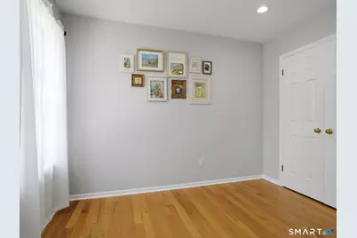 74 Hastings Lane, Stamford, CT 06905 - Photo 21