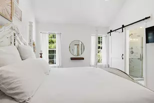 74 Hastings Ln, Stamford, CT 06905 - Photo 15