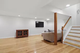 74 Hastings Ln, Stamford, CT 06905 - Photo 25