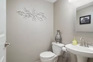74 Hastings Ln, Stamford, CT 06905 - Photo 23