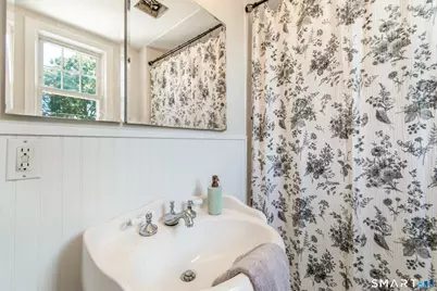 23 Benedict Avenue, Fairfield, CT 06825 - Photo 13