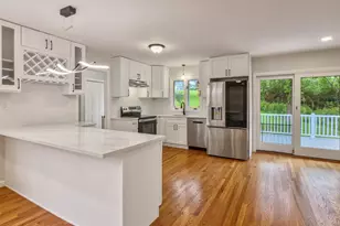 4 Bayview Cir, Watertown, CT 06795 - Photo 7