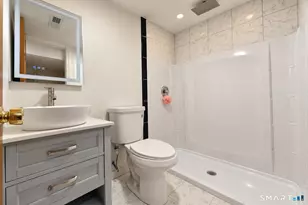 44 Locust Ave, Danbury, CT 06810 - Photo 23