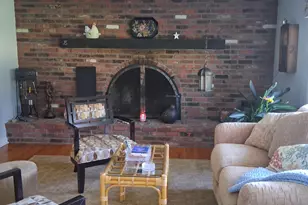 18 Papa Ln, North Haven, CT 06473 - Photo 7