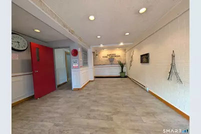393 Laurel Avenue #302, Bridgeport, CT 06604 - Photo 11