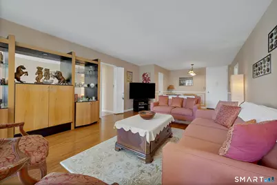 44 Strawberry Hill Avenue #3K, Stamford, CT 06902 - Photo 7