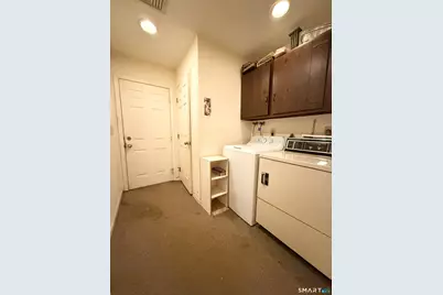 12 Boulevard Drive #32-175, Danbury, CT 06470 - Photo 19