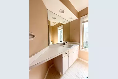 12 Boulevard Drive #32-175, Danbury, CT 06470 - Photo 23