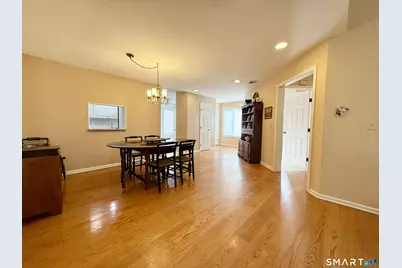 12 Boulevard Drive #32-175, Danbury, CT 06470 - Photo 15