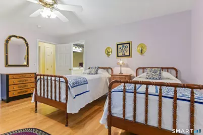 18 Giovanni Drive, Waterford, CT 06385 - Photo 23