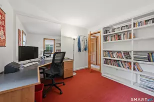 2 Ward Dr, Danbury, CT 06810 - Photo 21