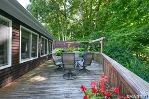 2 Ward Dr, Danbury, CT 06810 - Photo 33