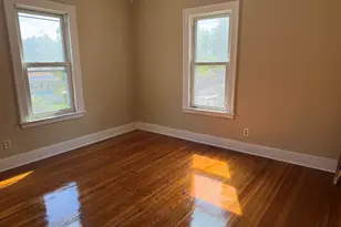 411 Ellis St, New Britain, CT 06051 - Photo 5