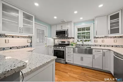 15 Fenway Drive, Hamden, CT 06517 - Photo 5