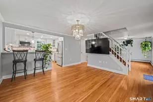 15 Fenway Dr, Hamden, CT 06517 - Photo 9