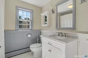 1835 Cross Hwy, Fairfield, CT 06824 - Photo 27
