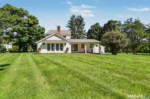 1835 Cross Hwy, Fairfield, CT 06824 - Photo 31