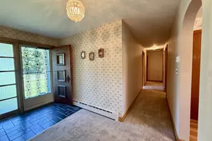 347 Fairlea Rd, Orange, CT 06477 - Photo 9