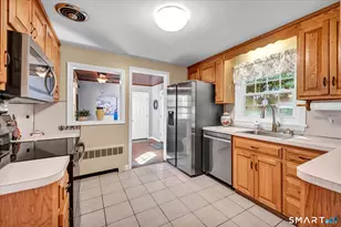 130 Skyline Dr, Southington, CT 06489 - Photo 9