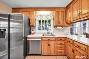 130 Skyline Dr, Southington, CT 06489 - Photo 11