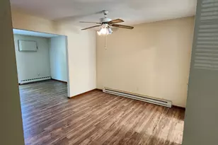 71 Bentwood Dr, Waterbury, CT 06705 - Photo 3